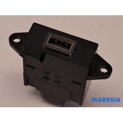 Alfa Romeo - Giulia - Module USB