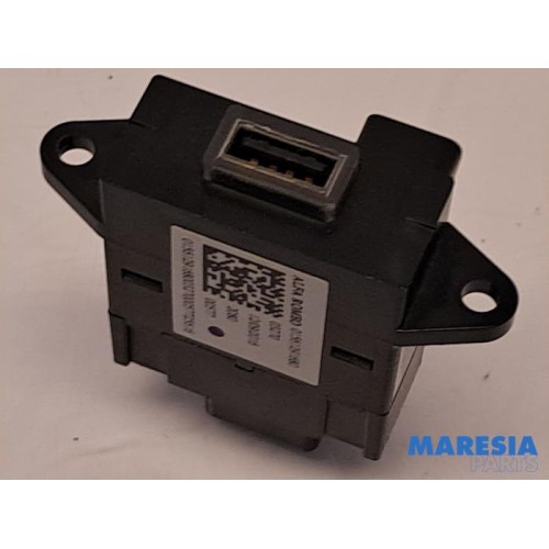 Alfa Romeo - Giulia - Module USB