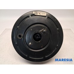 Renault - Trafic - Brake servo