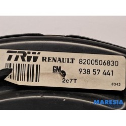 Renault - Trafic - Brake servo