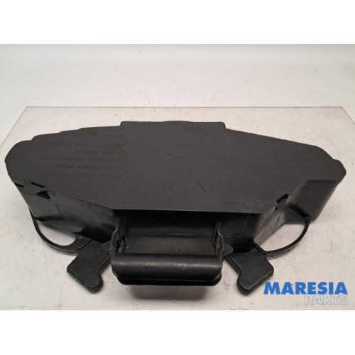 Renault - Trafic - Ensemble cric
