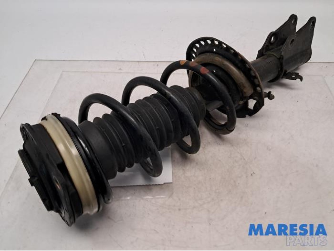 Renault - Kangoo - Front shock absorber rod, right