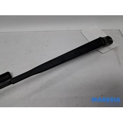 Renault - Kangoo - Front wiper arm