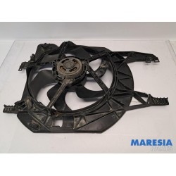Renault - Trafic - Fan motor
