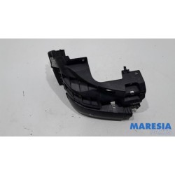 Renault - Trafic - Front bumper bracket, right