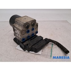 Renault - Trafic - ABS pump