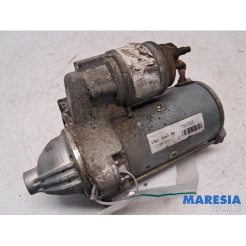 Renault - Trafic - Starter