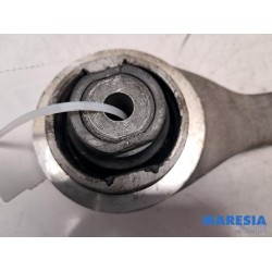 Alfa Romeo - Giulia - Front upper wishbone, right