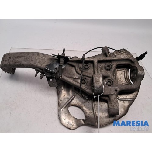 Alfa Romeo - Giulia - Knuckle, front right