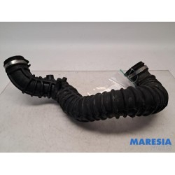 Renault - Trafic - Air intake hose