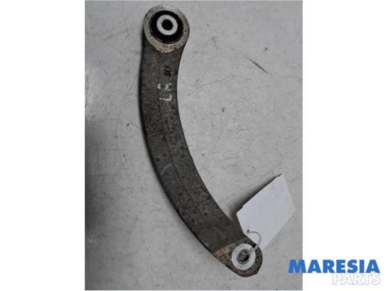Alfa Romeo - Giulia - Querlenker oben links hinten