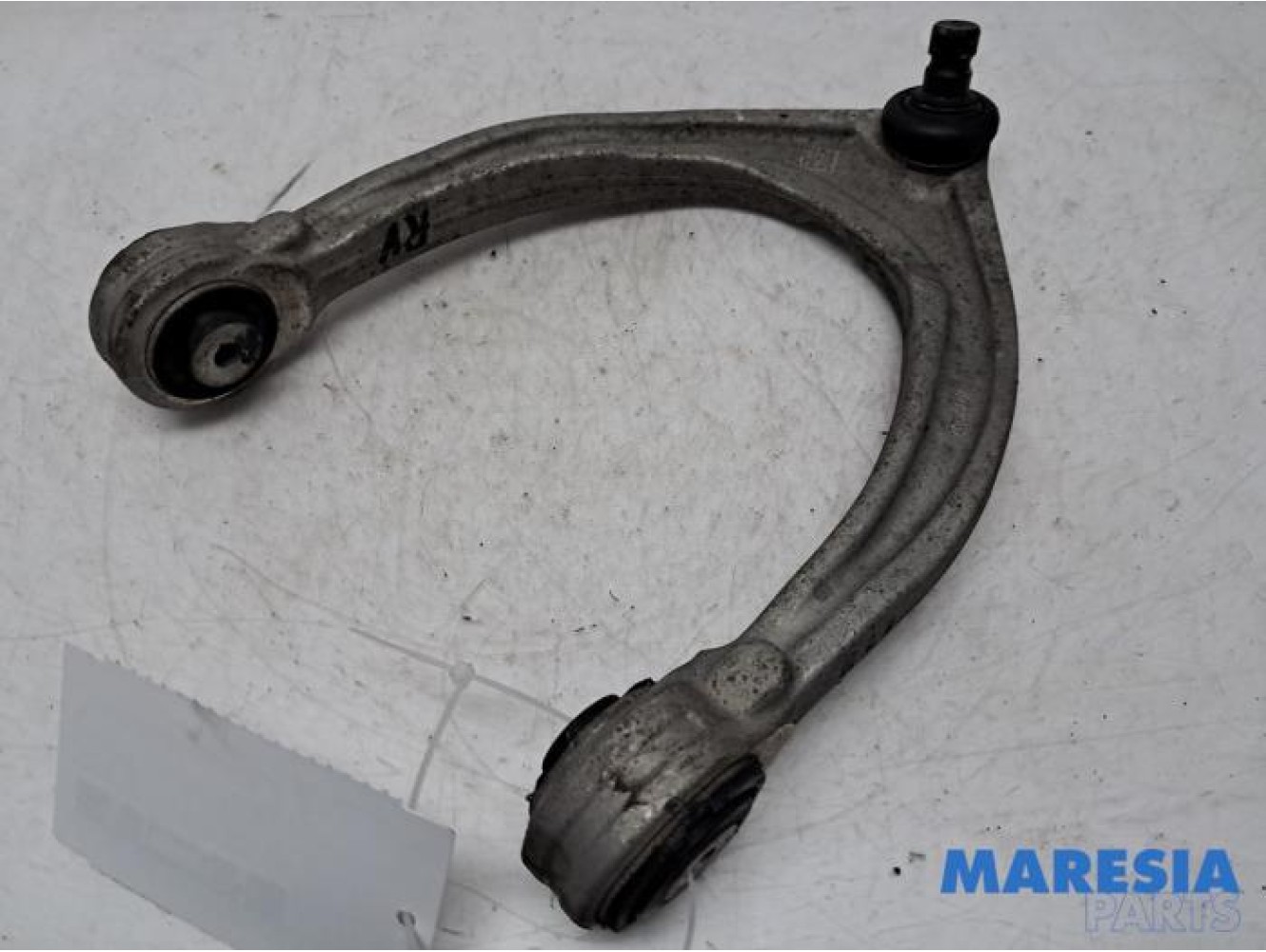 Alfa Romeo - Giulia - Front lower wishbone, right