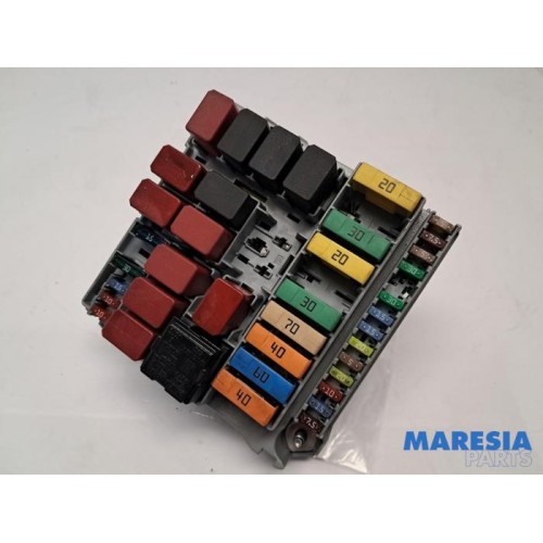 Fiat - 500 - Fuse box