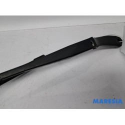 Alfa Romeo - Giulia - Front wiper arm