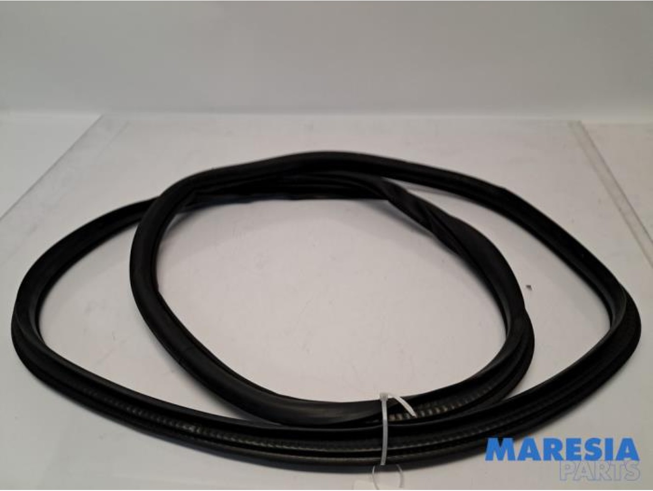 Alfa Romeo - Giulia - Portierrubber 4Deurs links-achter