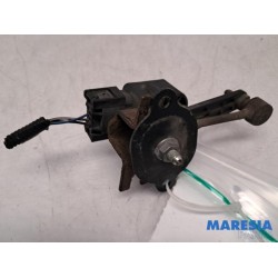 Alfa Romeo - Giulia - Xenon height adjustment