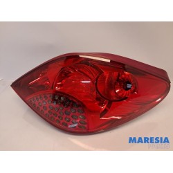 Peugeot - 207 - Taillight, right