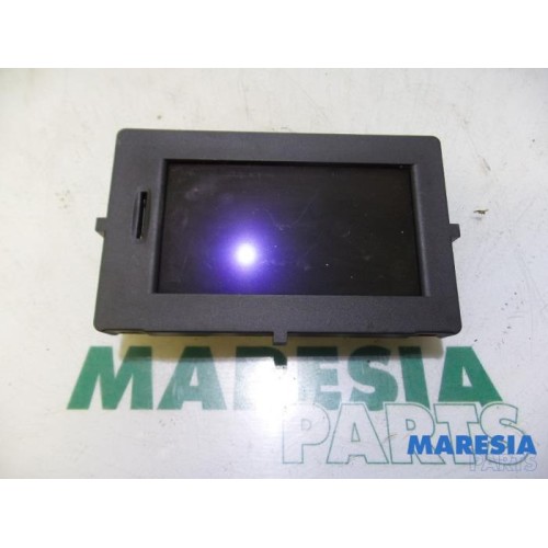 Renault - Megane Scenic - Navigation Display