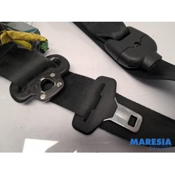Fiat - 500 - Front seatbelt, right