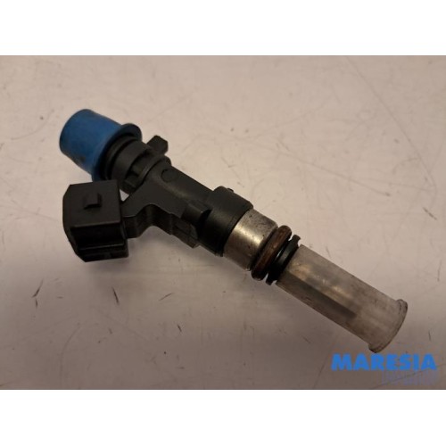 Renault - Megane - Injector (petrol injection)
