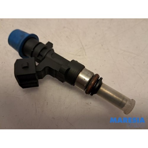 Renault - Megane - Injector (petrol injection)