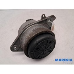 Alfa Romeo - Giulia - Engine mount
