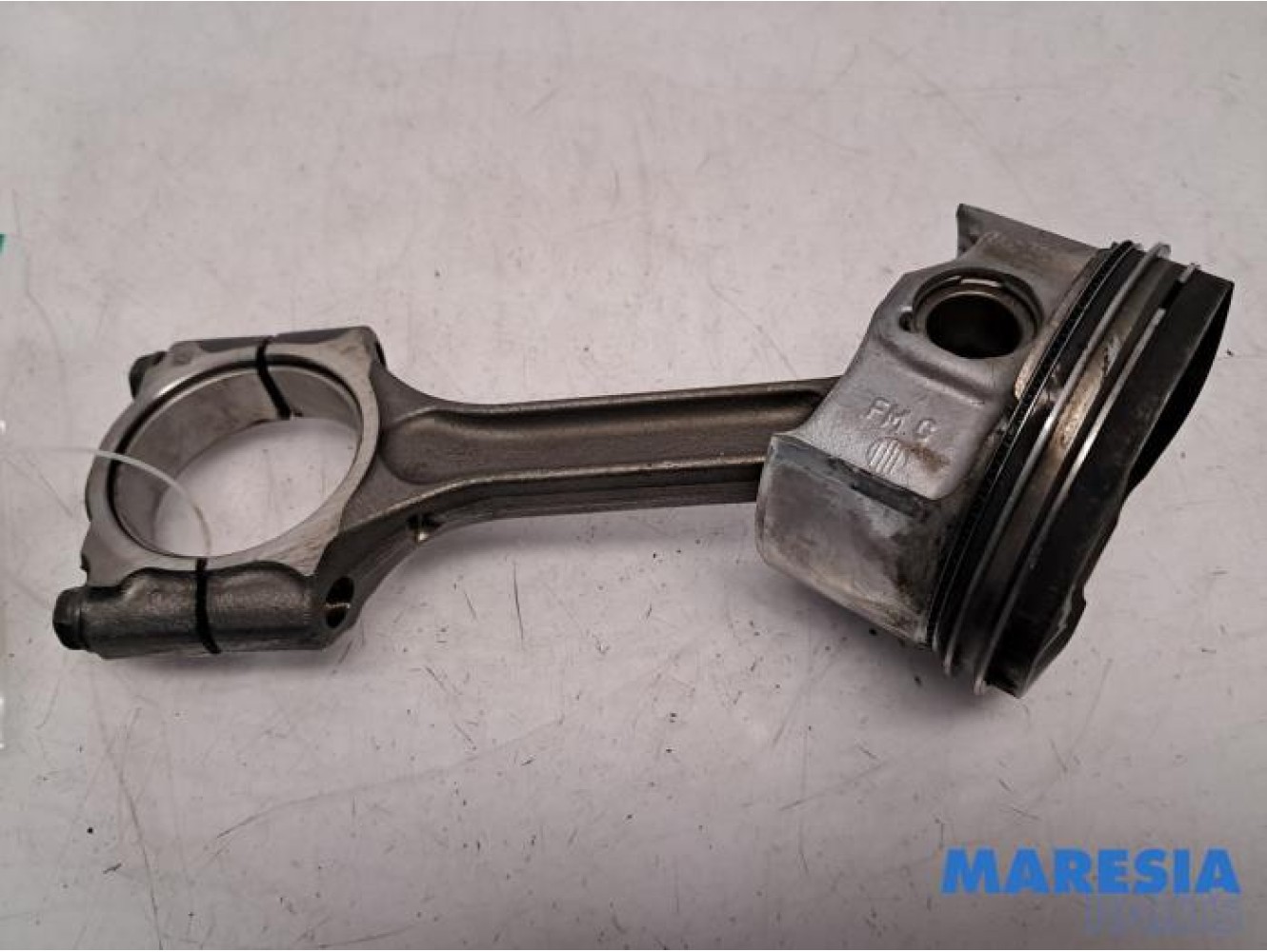 Renault - Megane - Connecting rod