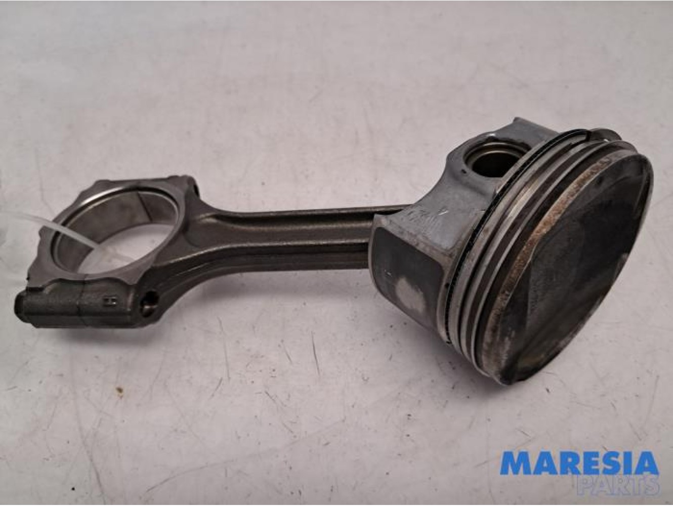 Renault - Megane - Connecting rod