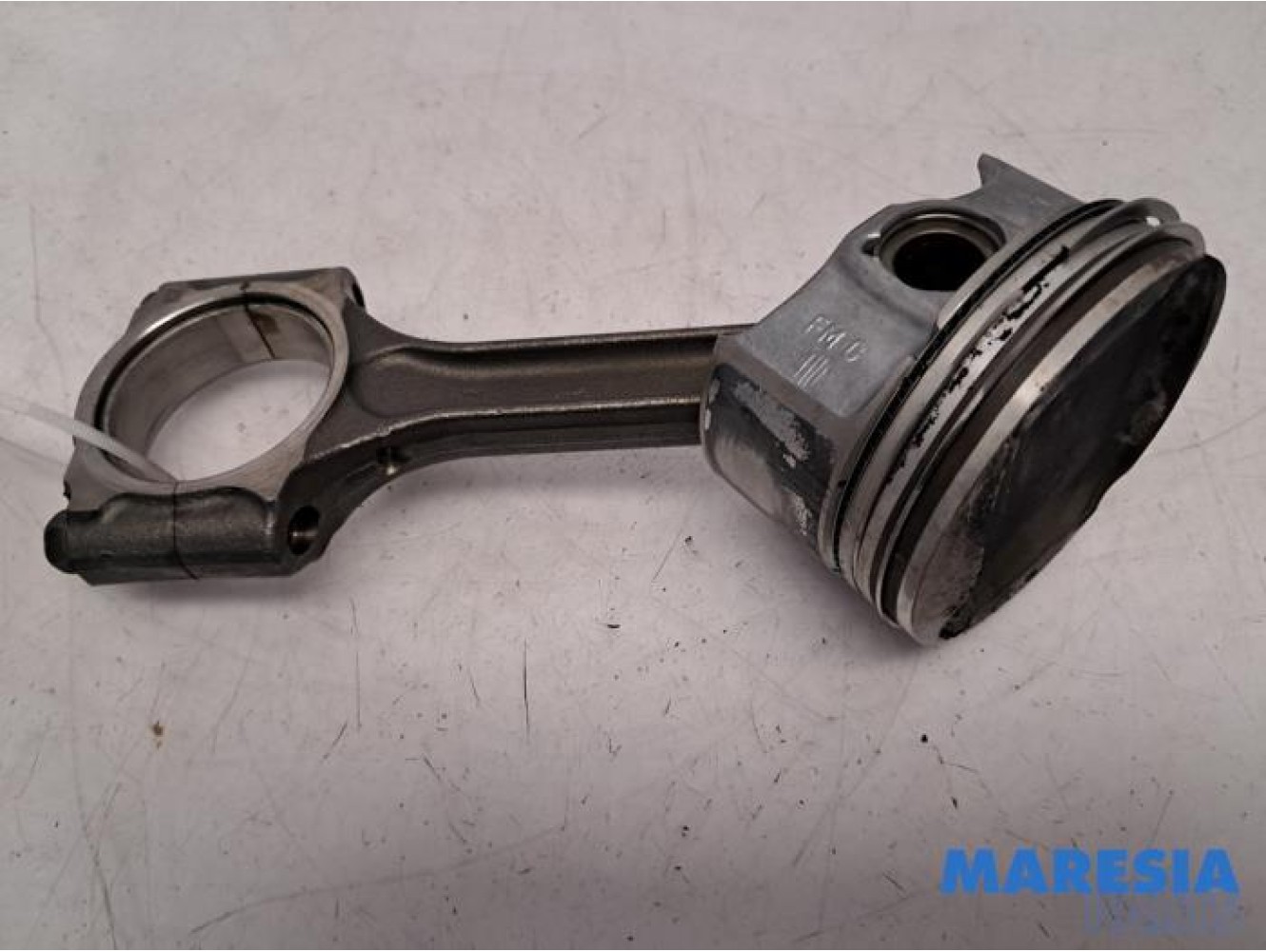 Renault - Megane - Connecting rod