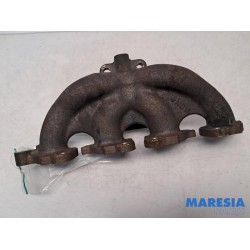 Renault - Megane - Exhaust manifold