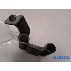 Renault - Megane - Support (miscellaneous)
