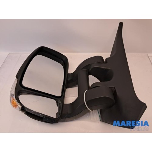 Renault - Master - Buitenspiegel links