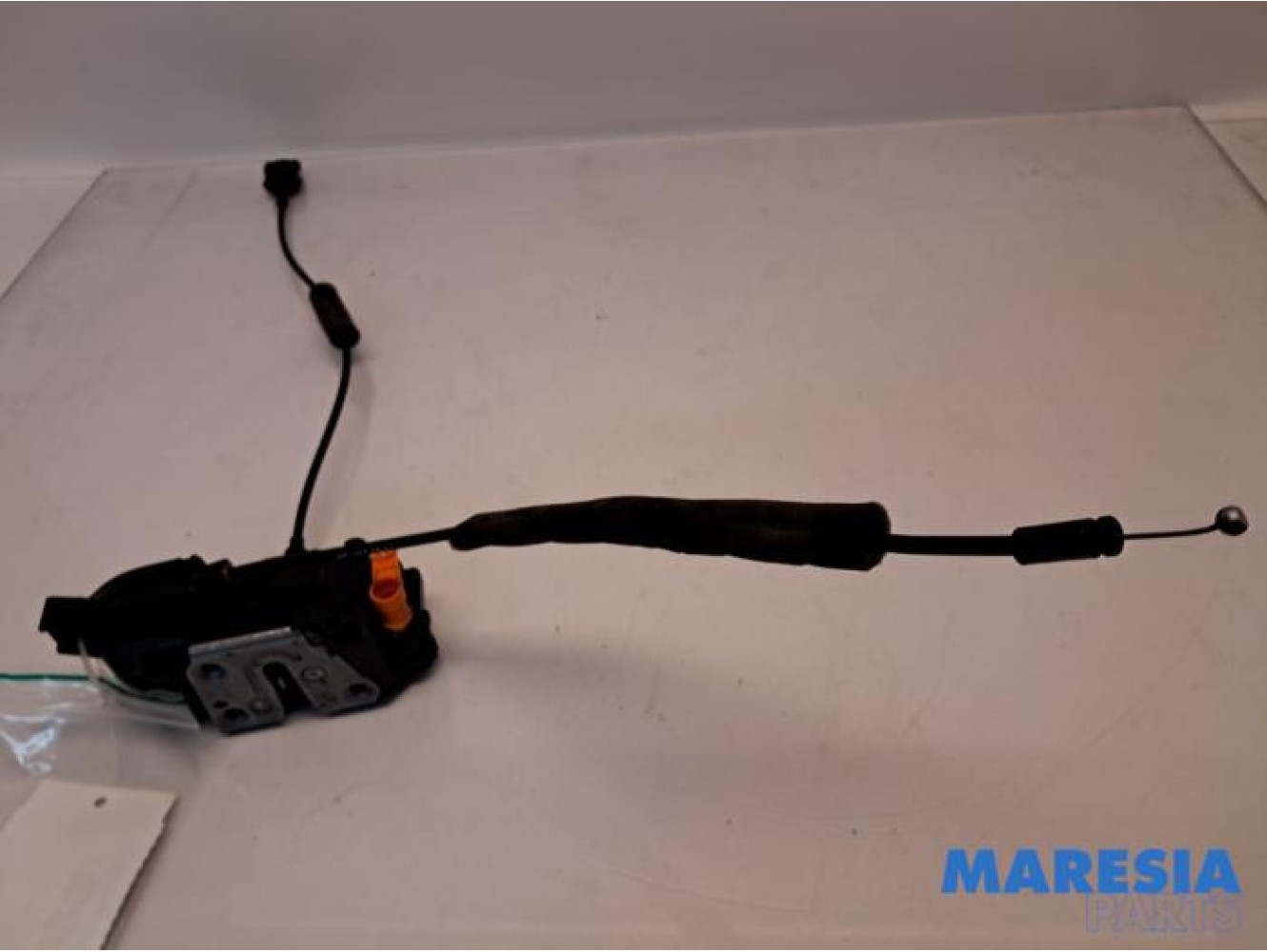 Renault - Master - Door lock mechanism 2-door, left