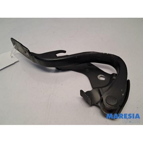 Fiat - 500 - Bonnet Hinge