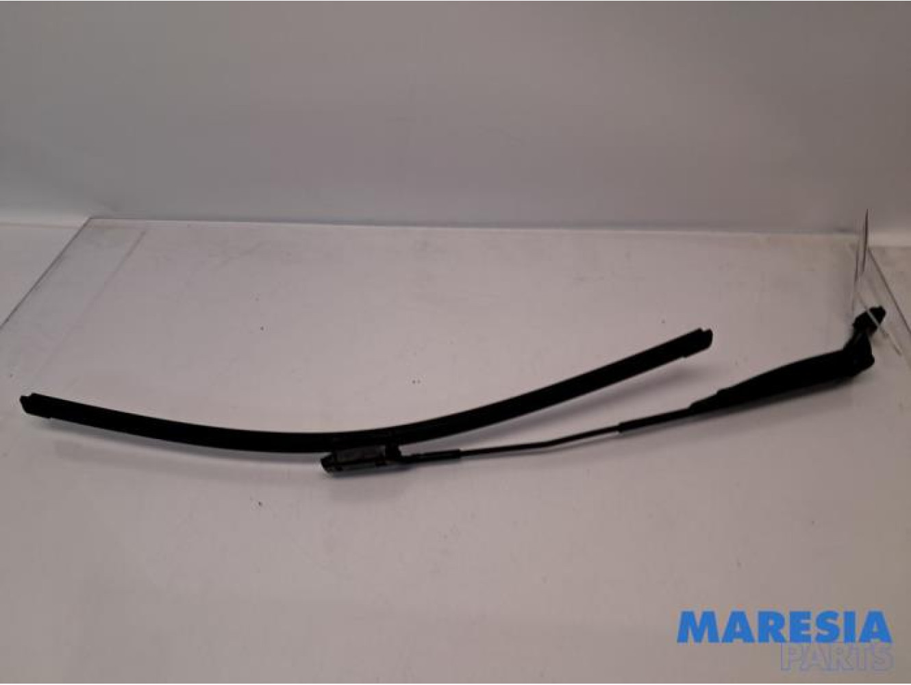 Fiat - 500 - Front wiper arm
