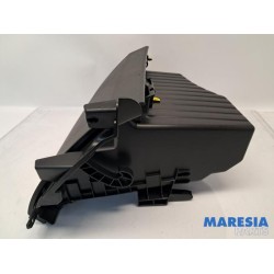 Renault - Master - Glovebox