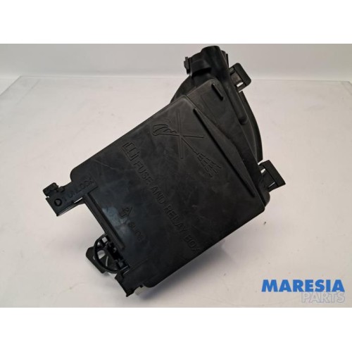 Fiat - 500 - Fuse box