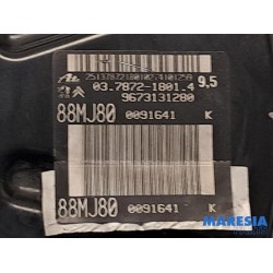 Citroen - C4 Grand Picasso - Brake servo