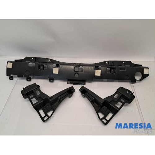 Citroen - C4 Grand Picasso - Rear bumper bracket central