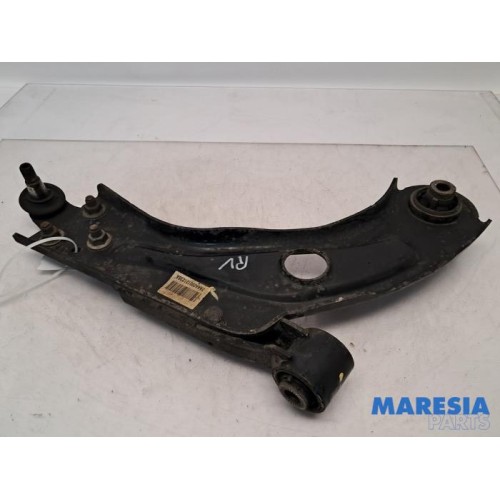 Citroen - C4 Grand Picasso - Front lower wishbone, right