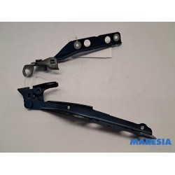 Citroen - C4 Grand Picasso - Bonnet Hinge