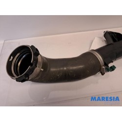 Renault - Master - Intercooler Buis