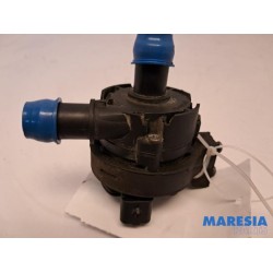 Renault - Master - Additional water pump