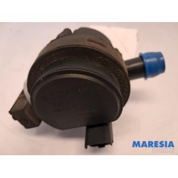 Renault - Master - Additional water pump