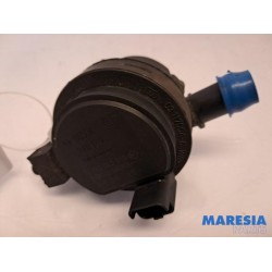 Renault - Master - Additional water pump