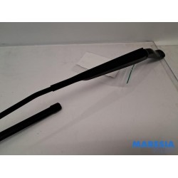 Renault - Master - Front wiper arm