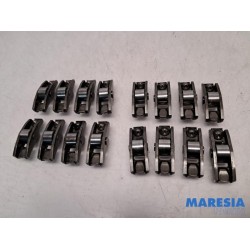 Opel - Vivaro - Rocker arm