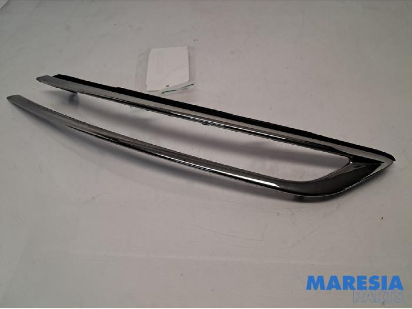 Citroen - C4 Grand Picasso - Daytime running light trim left