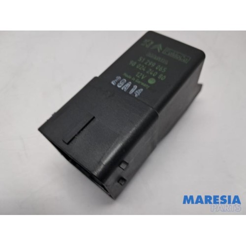 Citroen - C4 Grand Picasso - Glow plug relay