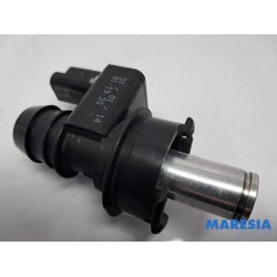 Citroen - C4 Grand Picasso - PCV valve